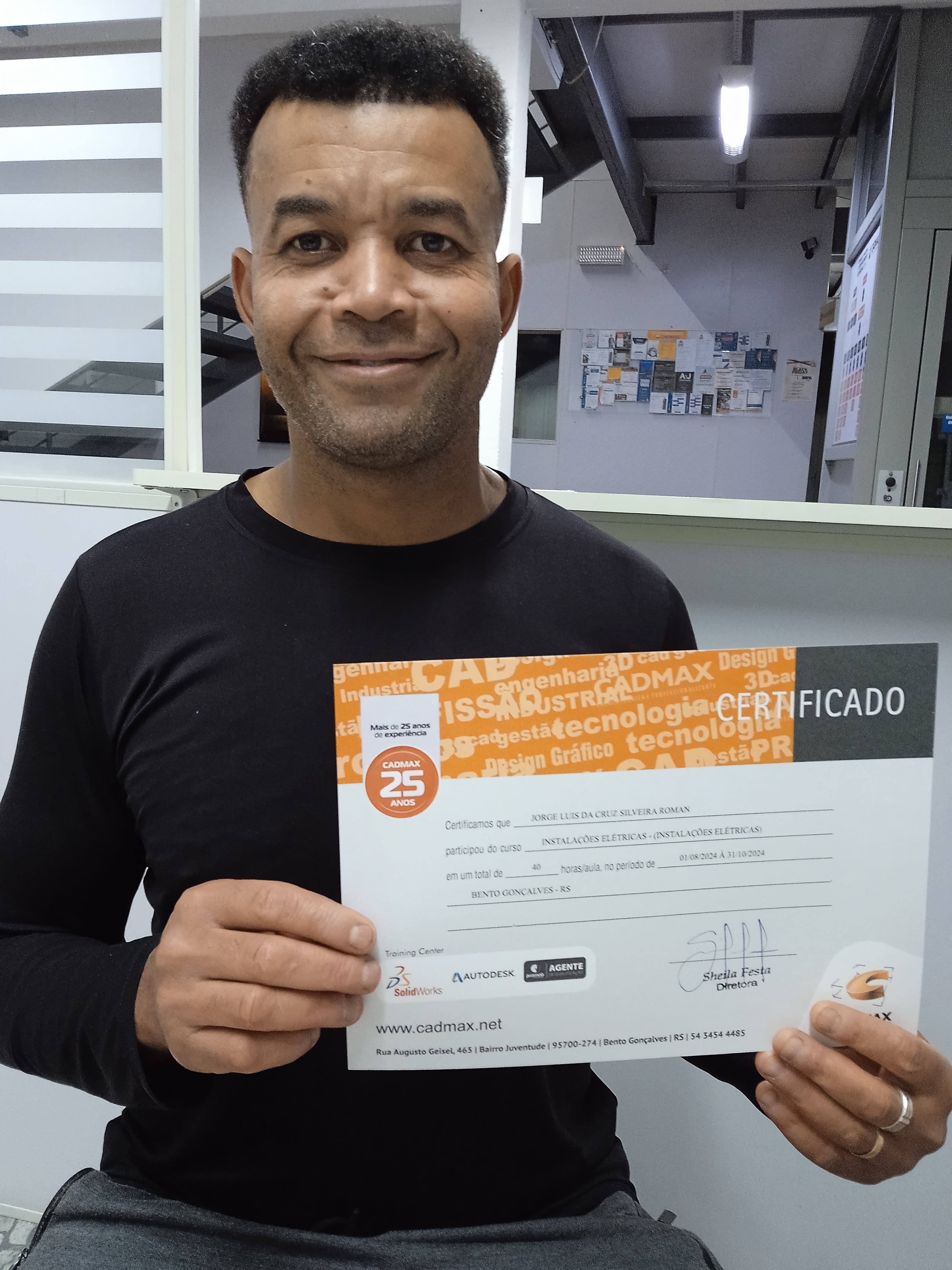 WhatsApp Image 2024-08-12 at 16.56.19 (1).jpeg